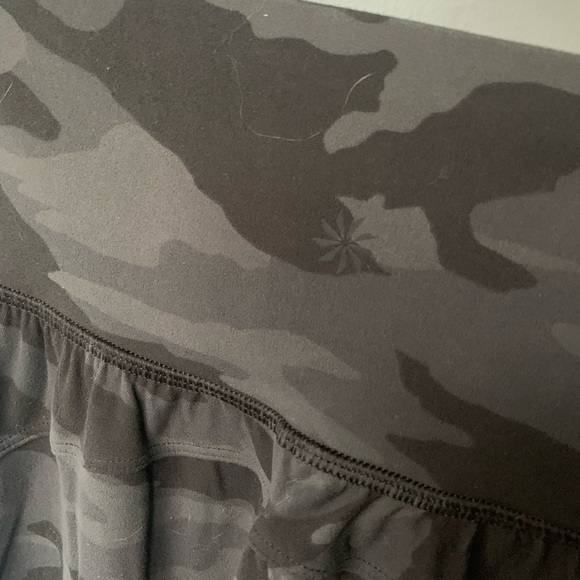 Athleta Salutation Camo Jogger - Picture 3 of 6